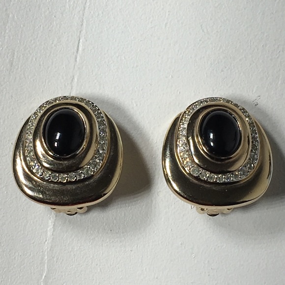 Vintage Sky Signed Onyx Stone Clip Earrings - Picture 2 of 8